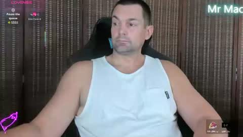 Snapshot of mr_mac69 chatting on 11, 6, 2026 Cam online show from 11, 6, 2026