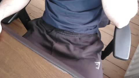 mr_magnum20 online show from 12, 3, 2025