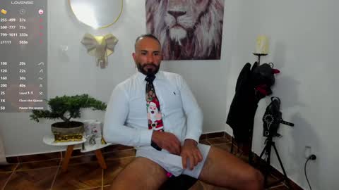 mr_maik22 online show from 12, 12, 2024