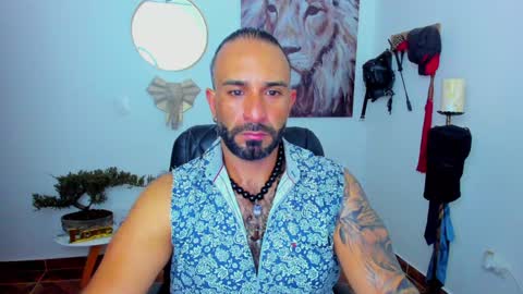 mr_maik22 online show from 12, 1, 2025