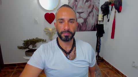 mr_maik22 online show from 18, 2, 2025