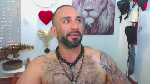 mr_maik22 online show from 5, 3, 2025
