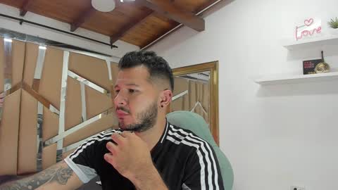 MIKEE online show from 16, 1, 2025