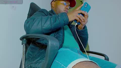 Snapshot of mr_santos01 chatting on 14, 3, 2026 Santos online show from 14, 3, 2026