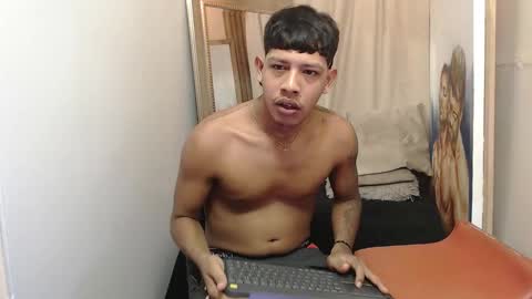 mr_stiven_ online show from 5, 11, 2025