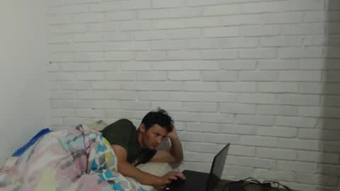 Snapshot of mr_weeds420 chatting on 18, 9, 2025 mr_weeds420 online show from 18, 9, 2025