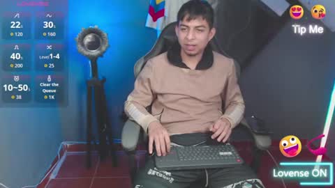 Snapshot of mralpha_latino chatting on 13, 6, 2026 Alpha LATINO online show from 13, 6, 2026