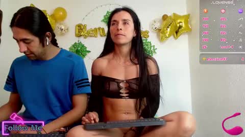 Mrandmrs666999 online show from 8, 1, 2025