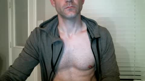 Snapshot of mrasstastix chatting on 8, 3, 2025 MrAsstastix online show from 8, 3, 2025