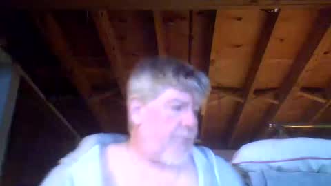 Snapshot of mrblade666 chatting on 4, 4, 2026 mrblade666 online show from 4, 4, 2026