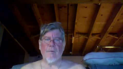Snapshot of mrblade666 chatting on 8, 4, 2026 mrblade666 online show from 8, 4, 2026