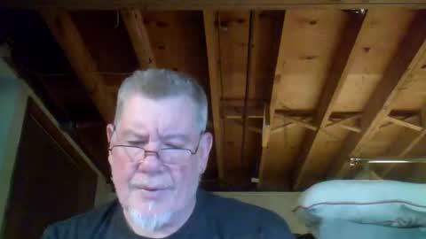 Snapshot of mrblade666 chatting on 28, 4, 2026 mrblade666 online show from 28, 4, 2026