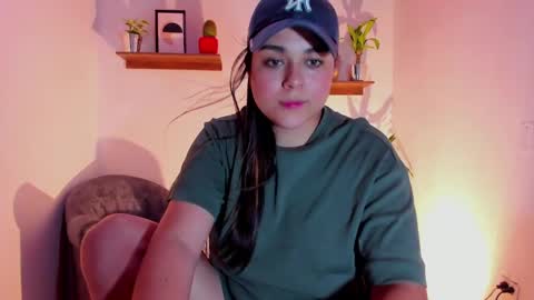 Laura online show from 2, 2, 2025