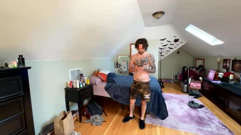 Snapshot of mrfanceypants chatting on 21, 9, 2025 mrfanceypants online show from 21, 9, 2025