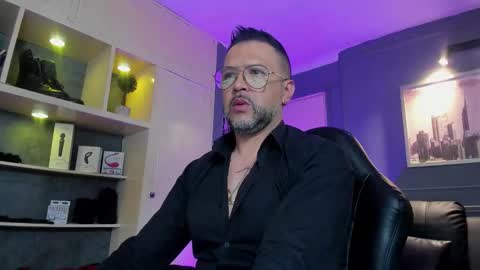 Snapshot of mrfrank_tattoo chatting on 17, 1, 2026 MrFrank. online show from 17, 1, 2026