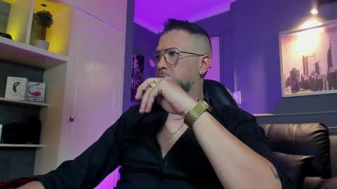 Snapshot of mrfrank_tattoo chatting on 6, 2, 2026 MrFrank. online show from 6, 2, 2026