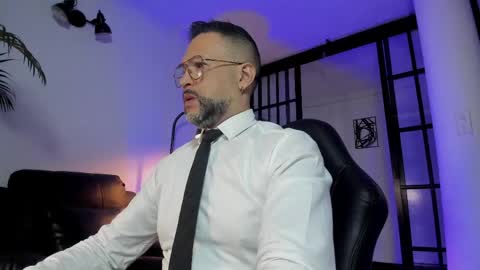 Snapshot of mrfrank_tattoo chatting on 2, 3, 2026 MrFrank. online show from 2, 3, 2026