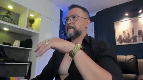 Snapshot of mrfrank_tattoo chatting on 16, 6, 2026 MrFrank. online show from 16, 6, 2026
