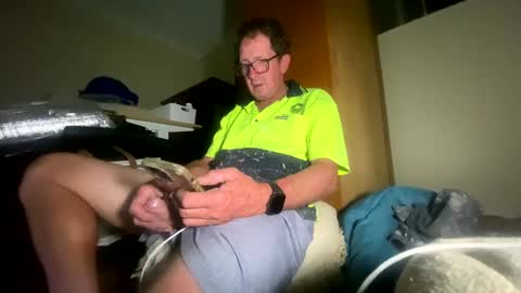 Snapshot of mrgray11xxx chatting on 2, 3, 2025 mrgray11xxx aussie online show from 2, 3, 2025
