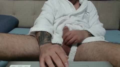 mrhairyx1 online show from 7, 10, 2025