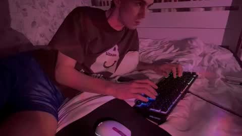 Snapshot of mrkallin chatting on 5, 3, 2026 mrkallin online show from 5, 3, 2026