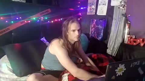 Snapshot of mrkinksized chatting on 2, 2, 2025 MrKinkSized online show from 2, 2, 2025