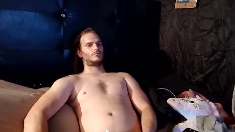 Snapshot of mrkinksized chatting on 20, 2, 2025 MrKinkSized online show from 20, 2, 2025