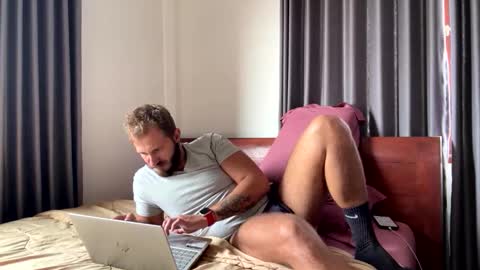 Max online show from 8, 1, 2026