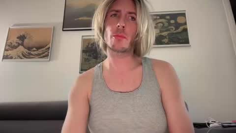 TaleOfLaura online show from 13, 1, 2025