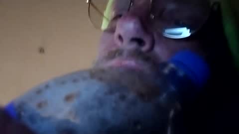 Mrnmrsfucks4u2 online show from 22, 2, 2025
