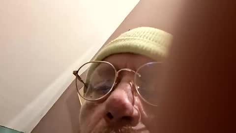 Mrnmrsfucks4u2 online show from 10, 3, 2025