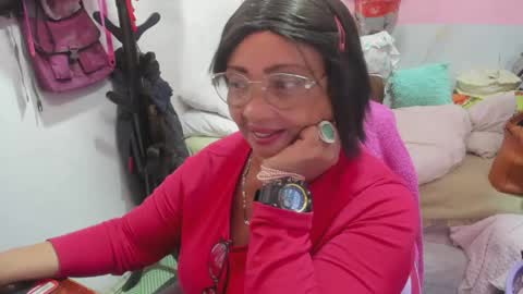 Snapshot of mrs_mommy chatting on 26, 4, 2026 mrs_mommy online show from 26, 4, 2026