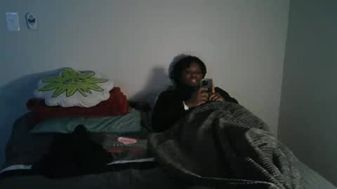 mrsblacknmrwhite online show from 19, 1, 2025