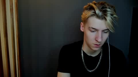Adam online show from 30, 12, 2024