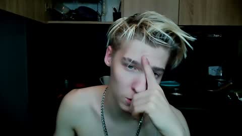 Adam online show from 17, 1, 2025