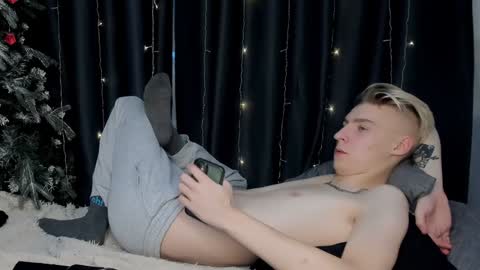 Adam online show from 3, 2, 2025