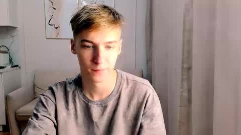 Adam online show from 26, 11, 2025