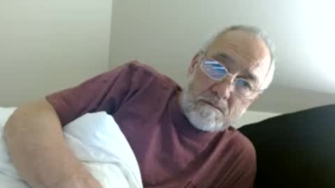 Snapshot of mrtease5 chatting on 20, 4, 2026 mrtease5 online show from 20, 4, 2026