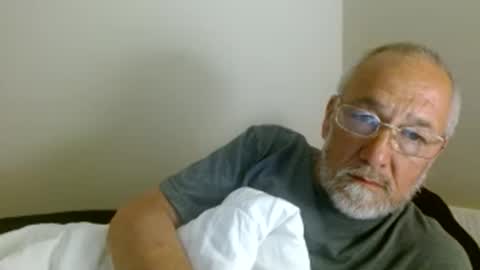 Snapshot of mrtease5 chatting on 2, 5, 2026 mrtease5 online show from 2, 5, 2026