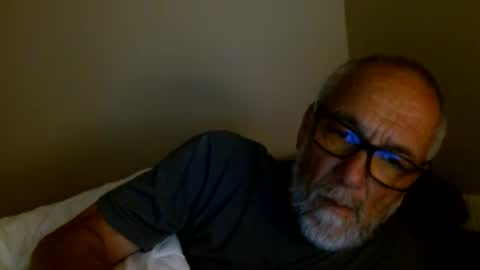 Snapshot of mrtease5 chatting on 11, 5, 2026 mrtease5 online show from 11, 5, 2026