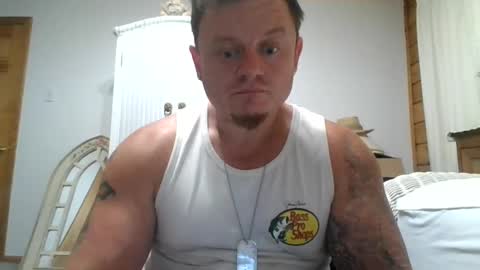 Snapshot of mrthick954 chatting on 1, 10, 2025 mrthick954 online show from 1, 10, 2025
