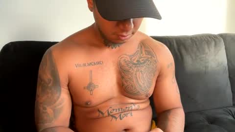 Snapshot of mrthickandfit chatting on 26, 12, 2024 Tatd and Fit online show from 26, 12, 2024