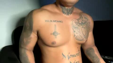 Snapshot of mrthickandfit chatting on 2, 1, 2025 Tatd and Fit online show from 2, 1, 2025