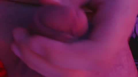 Snapshot of mrthickdick19822 chatting on 27, 11, 2025 mrthickdick19822 online show from 27, 11, 2025