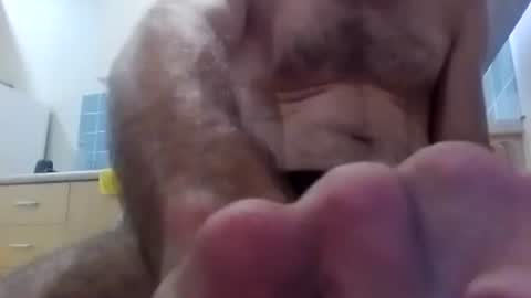 Snapshot of mrwhite017 chatting on 8, 11, 2025 Mrwhite017 online show from 8, 11, 2025