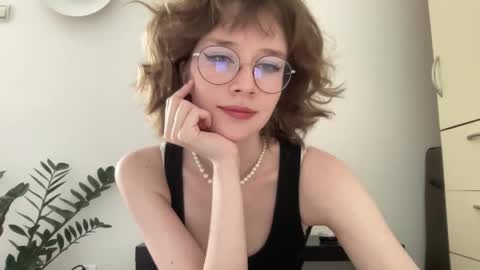 ms_christiana online show from 5, 6, 2026