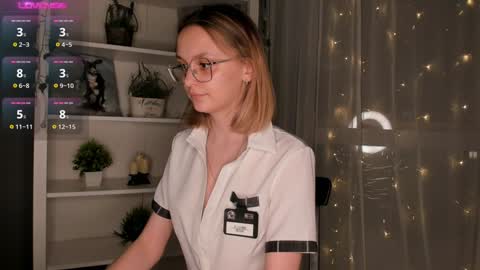Snapshot of ms_elizabethqueen chatting on 11, 1, 2025 Elizabeth online show from 11, 1, 2025