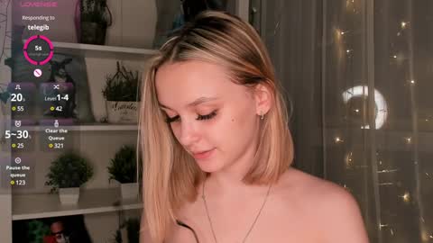 Snapshot of ms_elizabethqueen chatting on 31, 1, 2025 Elizabeth online show from 31, 1, 2025