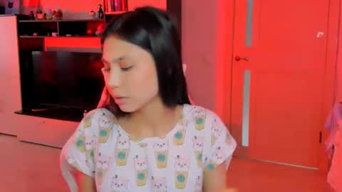 ms_emily_ online show from 10, 6, 2026