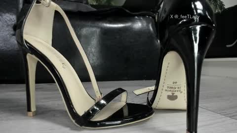 Snapshot of ms_enigma chatting on 2, 3, 2026 Goddess. Miss. Lady. Queen. Madam Milady online show from 2, 3, 2026